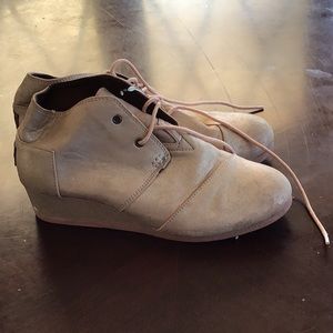 Toms booties